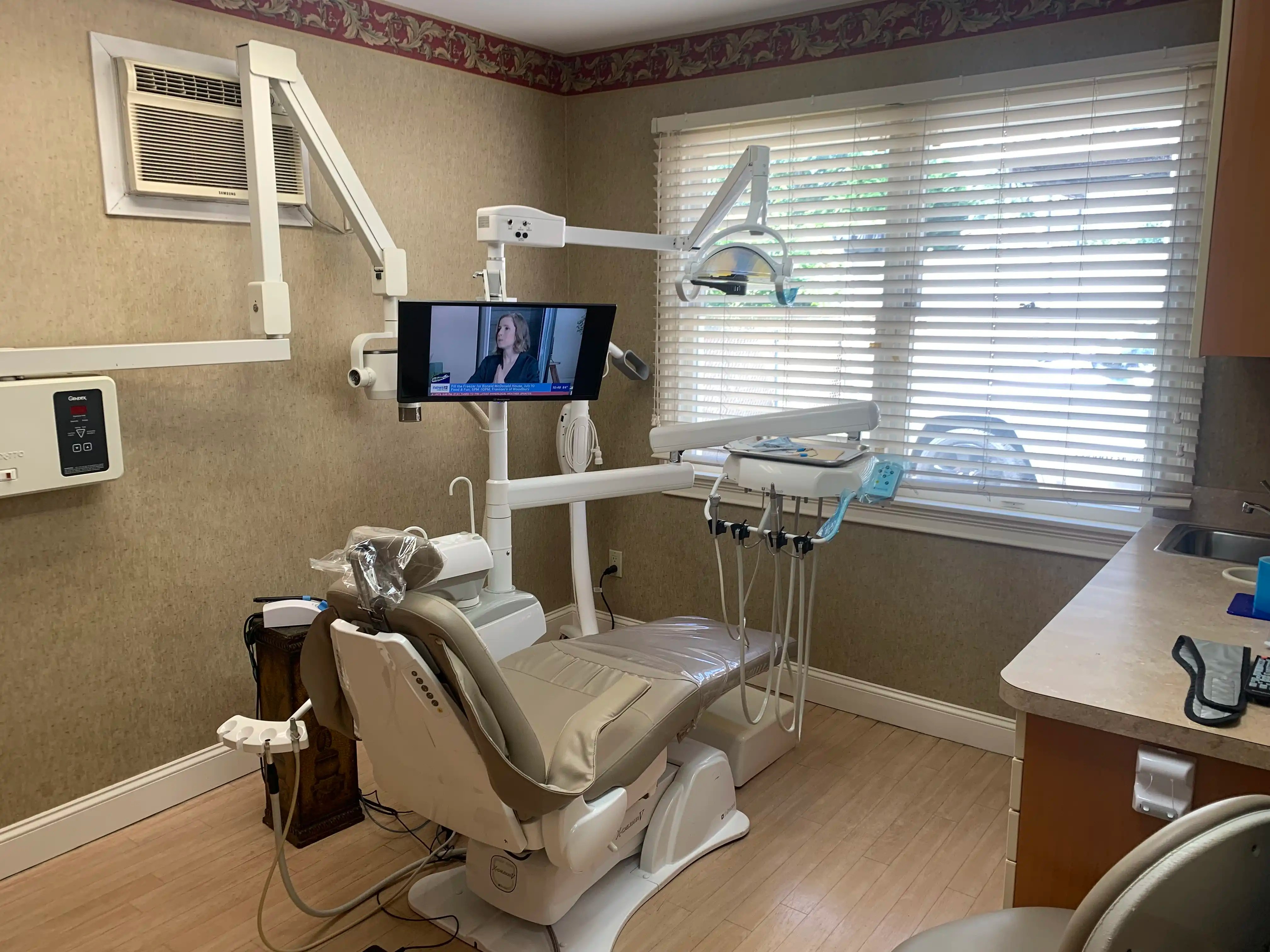 Dentist Massapequa New York | Dental Health, Cosmetic, and Implant